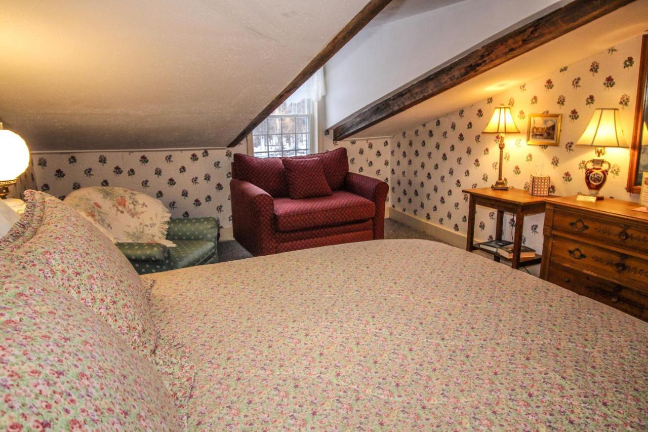 The Nutmeg Inn Мередит Экстерьер фото