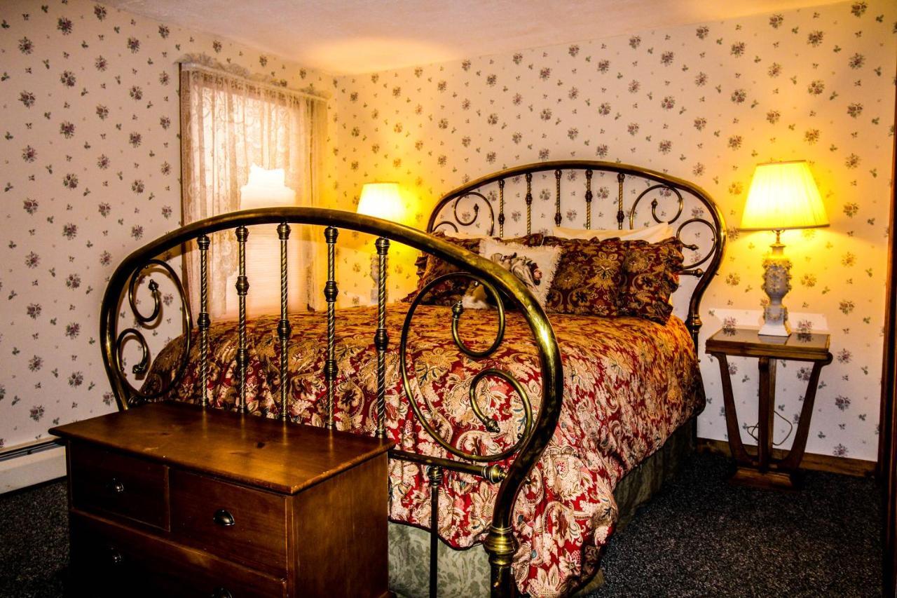 The Nutmeg Inn Мередит Экстерьер фото